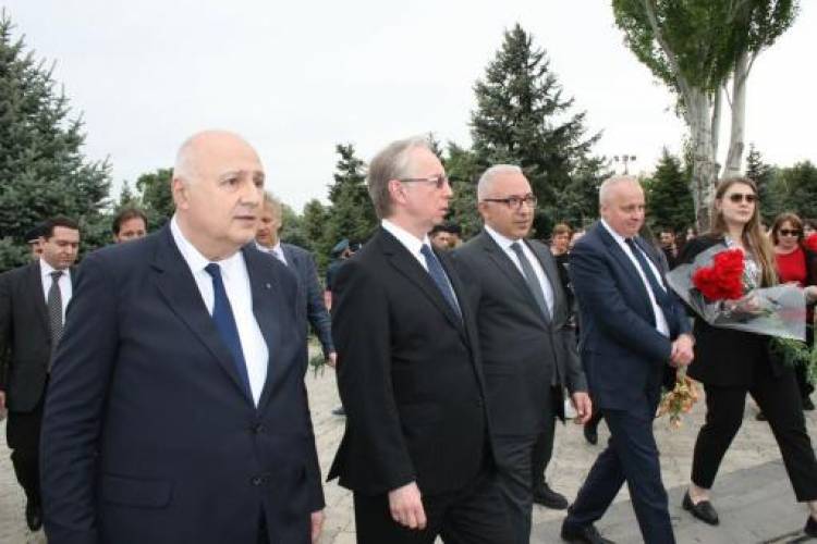 Միրզոյանն ու ՌԴ ԱԳ փոխնախարարը քննարկել են ԼՂ-ում՝ խաղաղապահ առաքելության գոտում տիրող իրավիճակը
