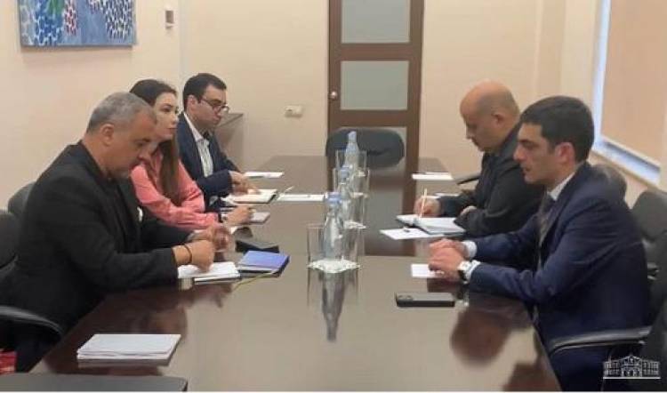 ԵԽ պատգամավորը ԱՀ ԱԳ նախարարի հետ քննարկել են հետպատերազմական Արցախի շուրջ ստեղծված իրավիճակը