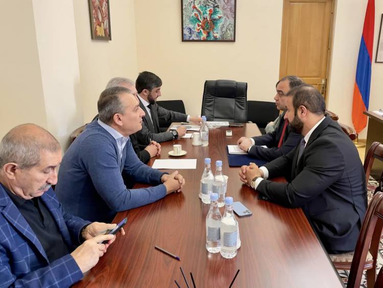 Վահե Ղազարյանը հանդիպել է ՀՀ ԱԺ պաշտպանության և անվտանգության հարցերի մշտական հանձնաժողովի հետ