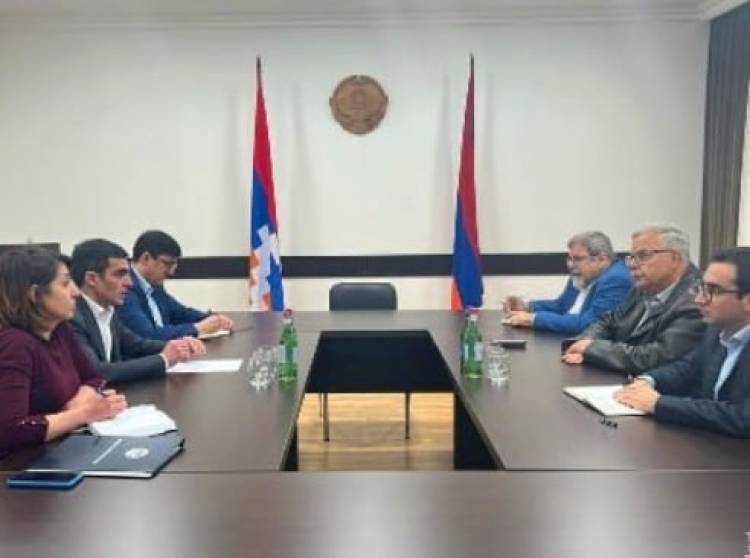 Արցախի ԱԳ նախարարը ՀՅԴ ղեկավար կազմի ներկայացուցիչների հետ քննարկել է ստեղծված բարդ իրավիճակը