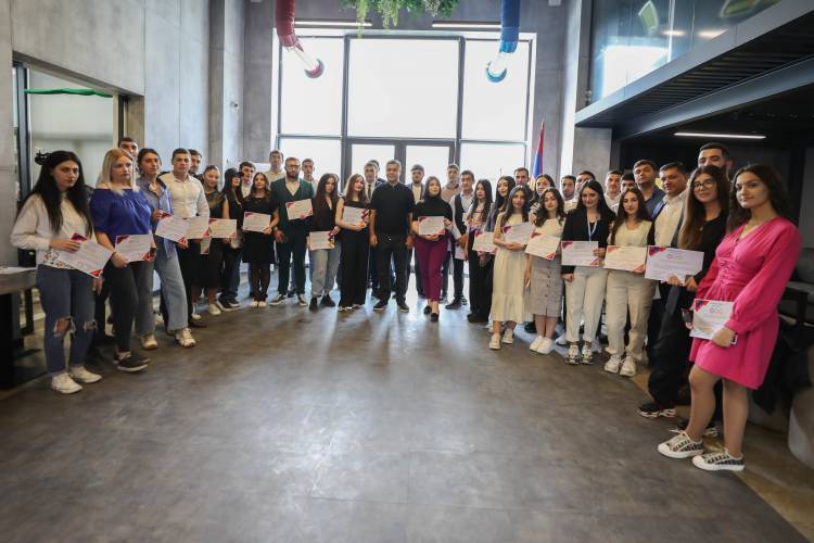 Ավարտվել է «Հայրենիք» կուսակցության «Անվտանգության ակադեմիա» կրթական ծրագրի 2-րդ հոսքի դասընթացները