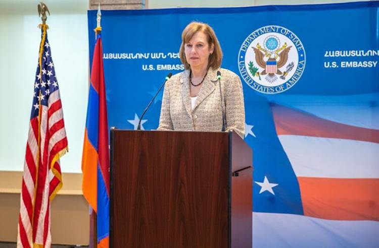 ԱՄՆ դեսպանը հանդիպել է անհետ կորածների ու գերեվարվածների հարազատներին