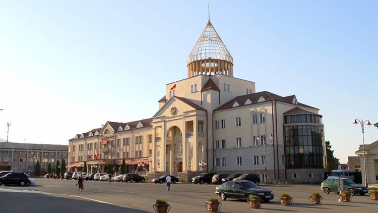 Ներքաղաքական ճգնաժամ Արցախում