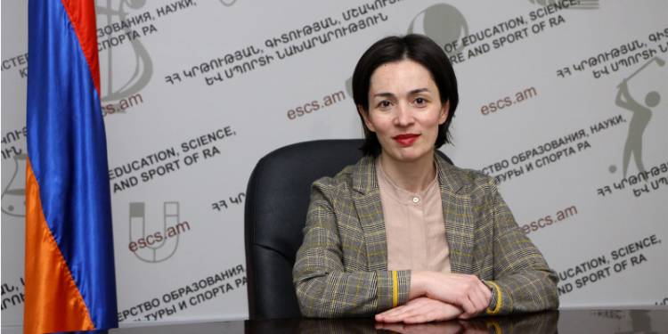 Դուք եք պետության վաղվա հենասյունը․ ԿԳՄՍ նախարարի ուղերձը