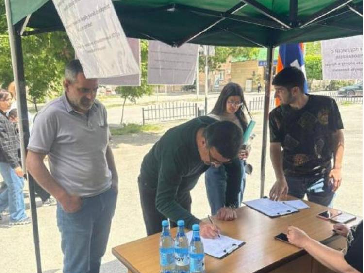 Բացե՛ք կյանքի ճանապարհը․ ստորագրահավաք՝ «Արցախը երբեք չի´ լինելու Ադրբեջանի կազմում» խորագրով