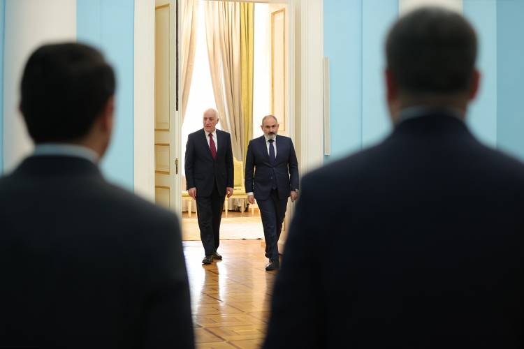 Կապիտուլյացիայի ուրվական