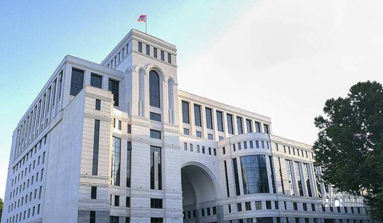 Արարատ Միրզոյանը մեծ սիրով անում է այն, ինչ մերժում էր. «Ժողովուրդ»