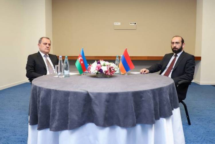 Էսկալացիա՞, թե՞ բանակցություններ