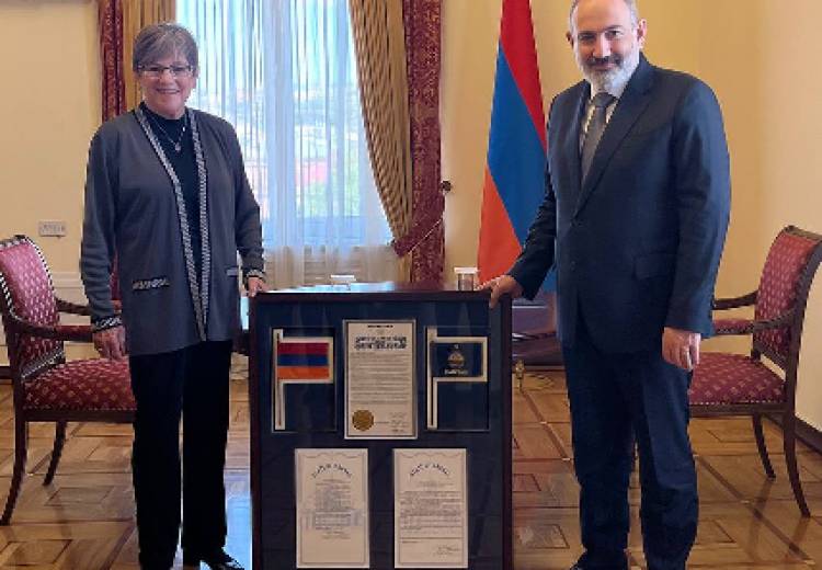 Փաշինյանն ընդունել է ԱՄՆ Կանզաս նահանգի նահանգապետին և Ազգային գվարդիայի հրամանատարին