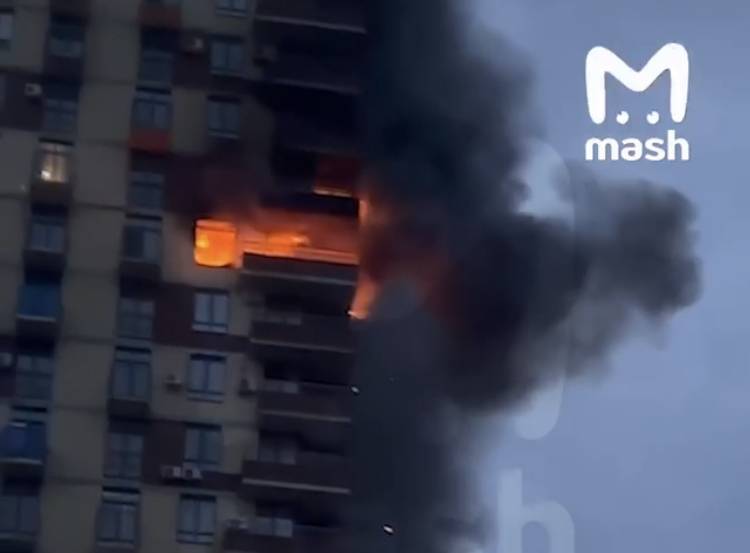 Տեսանյութ.Ուժեղ հրդեհ Մոսկվայի բարձրահարկ շենքում՝ մարդիկ ցատկում են պատուհաններից