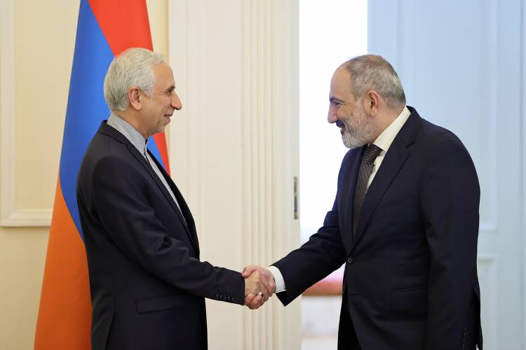 Փաշինյանը հրաժեշտի հանդիպում է ունեցել ՀՀ-ում Իրանի դեսպանի հետ