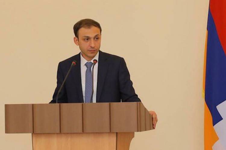 Հանրայինը «հանրապետություն» բառը վաղուց չի օգտագործում, հիմա էլ Արցախն է փոխարինել Լեռնային Ղարաբաղով. Արցախի ՄԻՊ