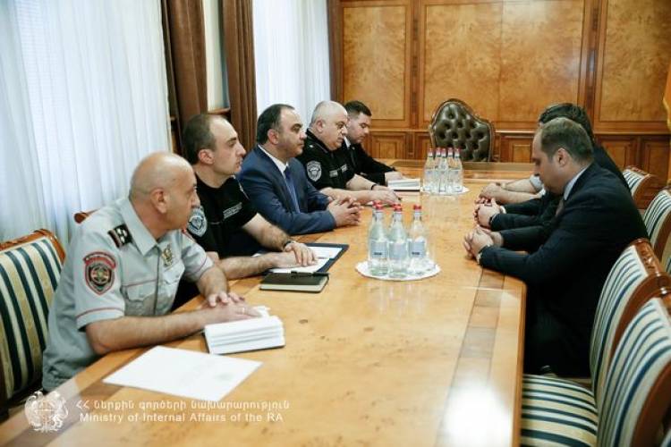 ՆԳ նախարարը հանդիպել է փաստաբանների հետ․ ընդունվել է համատեղ հայտարարություն