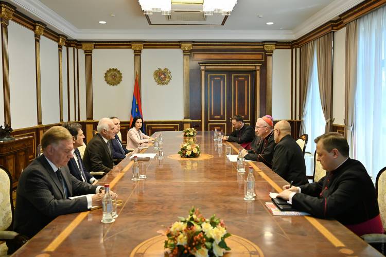 Վահագն Խաչատուրյանն ընդունել է Սուրբ Աթոռի պետքարտուղար, կարդինալ Պիետրո Պարոլինիին