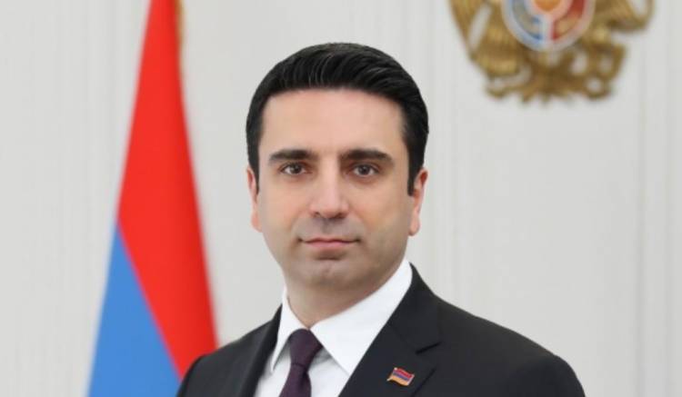 Կեցցե հայ-ֆրանսիական բարեկամությունը. Ալեն Սիմոնյան