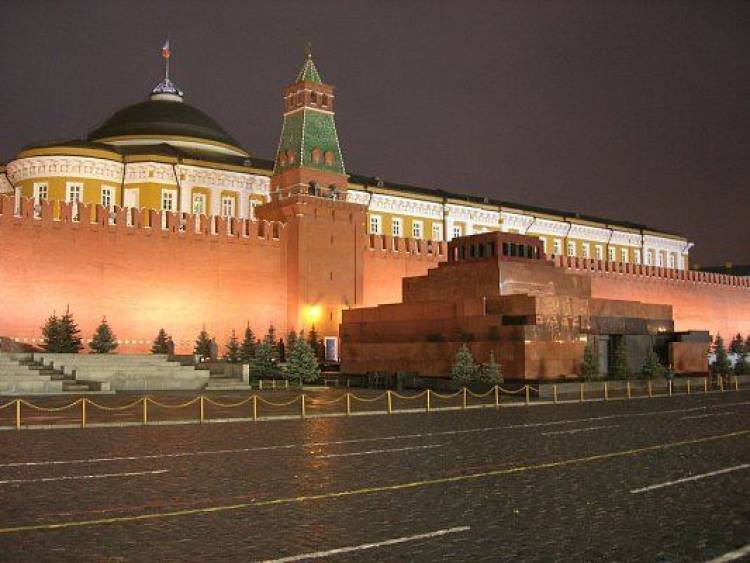 Տղամարդը փորձել է հրկիզել Լենինի դամբարանը