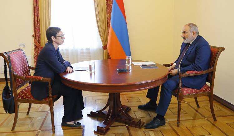 Փաշինյանն ընդունել է Հայաստանում դիվանագիտական առաքելությունն ավարտող Ֆրանսիայի դեսպան Անն Լույոյին