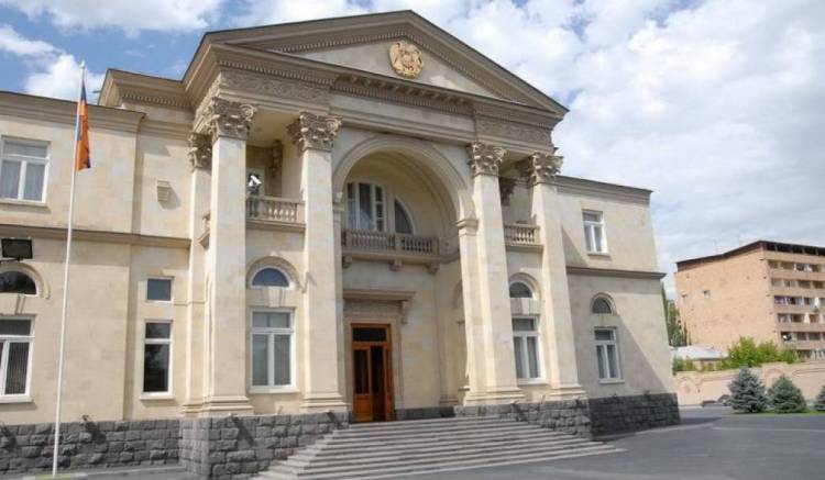 Նիկոլ Փաշինյանը Բաղրամյան 26-ում Խաչատուրյանի աշխատասենյակում է. իրեն ապահով է զգում. «Ժողովուրդ»