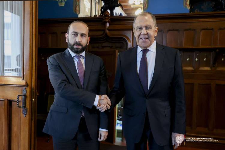 Հատուկ ուշադրություն ենք դարձնում Լաչինի միջանցքի շուրջ և ԼՂ-ում ստեղծված իրավիճակի կարգավորմանը․ Լավրով