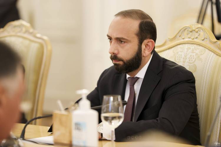 Միրզոյանը Լավրովի հետ հանդիպմանն ընդգծել է սահմանազատման գործընթացում 1975-ի քարտեզը հիմք ընդունելու հանձնառությունը