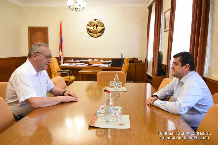 Արթուր Թովմասյանը Արայիկ Հարությունյանին է ներկայացրել իր հրաժարականի պատճառները