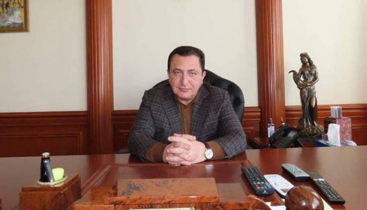 Կալանքի որոշումը կա, սակայն դեռևս տանն է․ «Պատրոն Դավոյի» փաստաբան