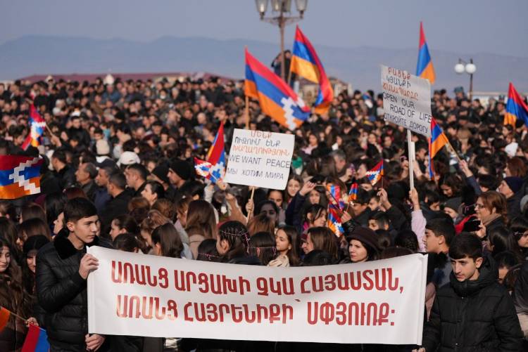 Հնի մերն էլ, նորինն էլ․ կոտորվում ենք, անասունի բնազդով հերիք չի՞ ապրել․ արցախցի