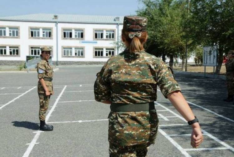 Զինծառայության ավարտին՝ 1 միլիոն պատվովճար. ՊՆ-ն շարունակում է համալրել կանանց գումարտակը