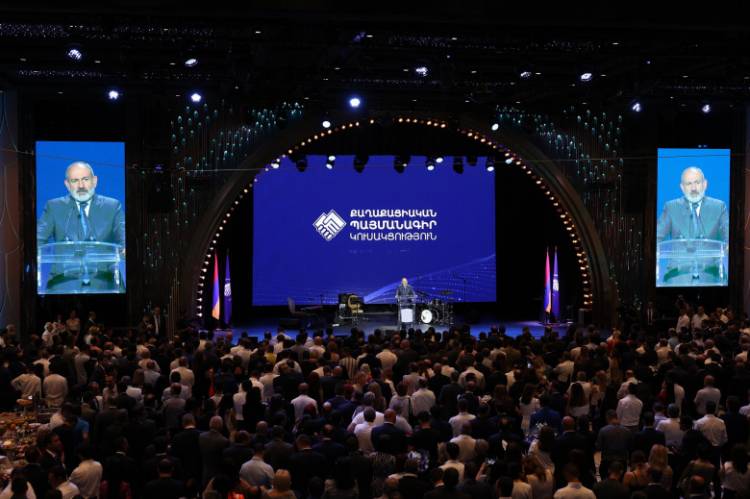 Ռեկորդային շինթույլտվություններ, ռեկորդային դրամահավաք. «Փաստ»