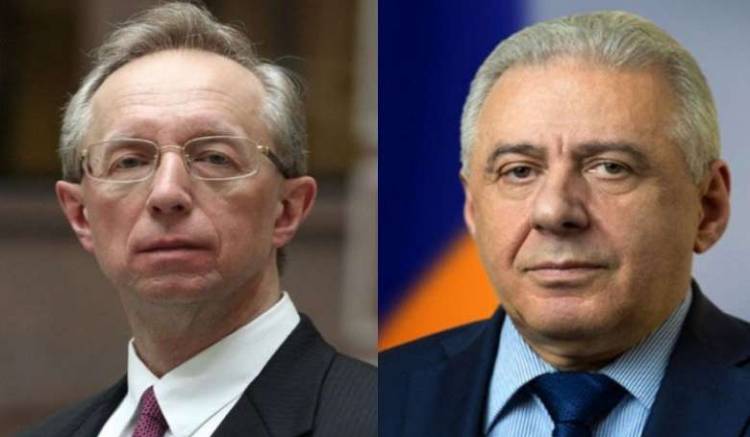 Գալուզինը և Հարությունյանը քննարկել են Լաչինի միջանցքում և ԼՂ-ում տիրող իրավիճակը