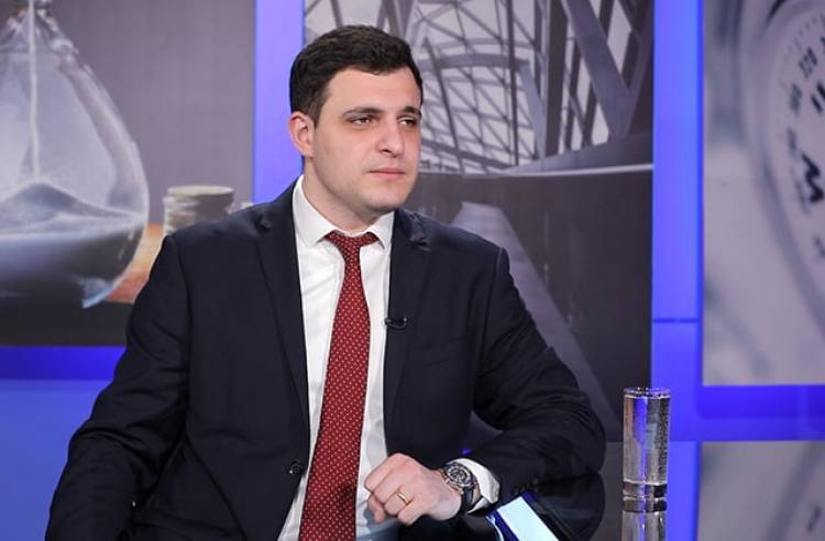 Ադրբեջանը պատրաստվում է, կուտակում զինտեխնիկա ռազմական ճնշում գործադրելու համար. Մելքոնյան