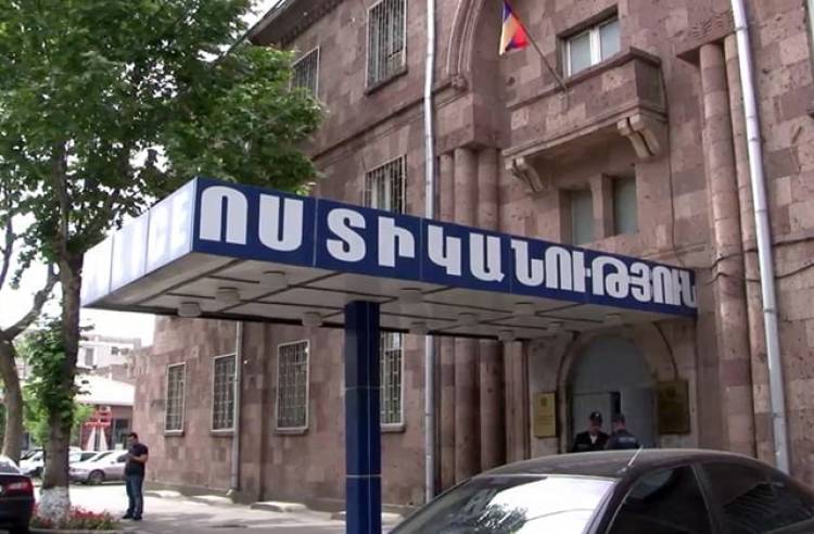 Ոստիկանության Էրեբունու բաժնի պետի օպերատիվ գծով տեղակալը, օպերլիազորը և վկան ծեծի են ենթարկել անչափահասի պաշտպաններին