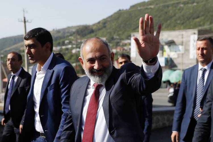 Փաշինյանն այցելել է Գորիս, Քարաշեն և Ակներ