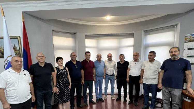 ԱԱԾ պահեստազորի սպաները ՏԻՄ ընտրությանը մասնակցող քաղաքական ուժի հետ հուշագիր կկնքեն