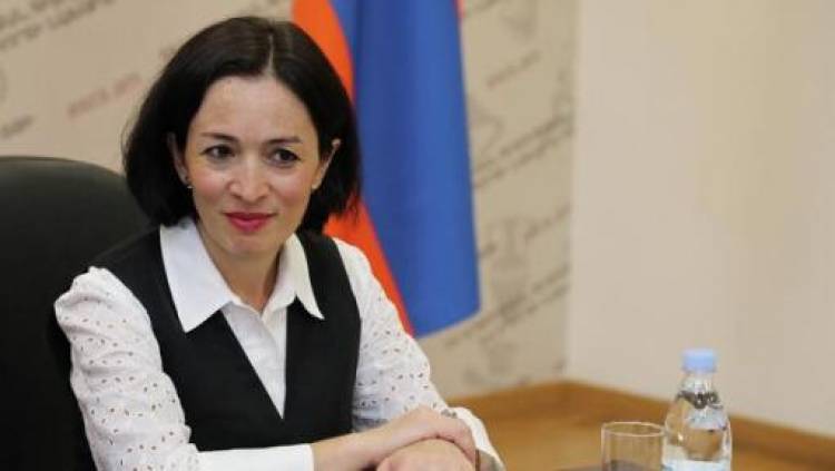 Փոփոխությունները ենթադրում են ադապտացման փուլ․ ԿԳՄՍ նախարարը հանդիպել է դժգոհող ուսուցիչներին