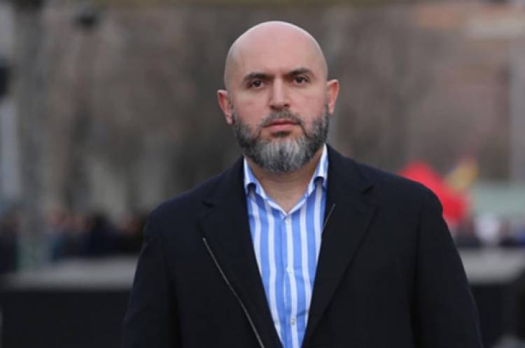 Շնորհավո՛ր, նշաձողի հետ միասին՝ շալվարդ իջեցրած Հայաստա՛ն. Աշոտյան