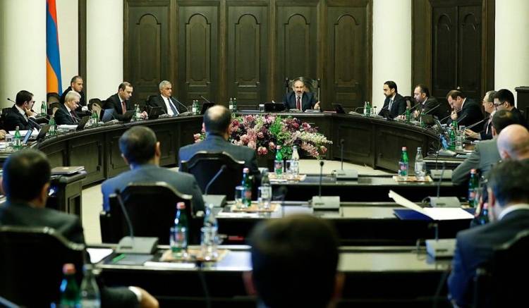 Աննախադեպ երևույթ․ Կառավարության անդամներից ոչ ոք չցավակցեց արցախցիներին. «Ժողովուրդ»