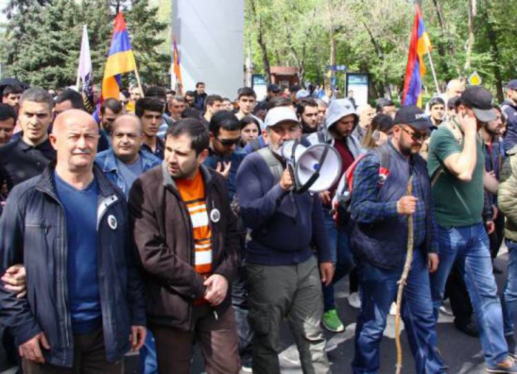 Այդ ինչի՞ց են այդպես ինքնաոգևորվել քպականները․ «Փաստ»