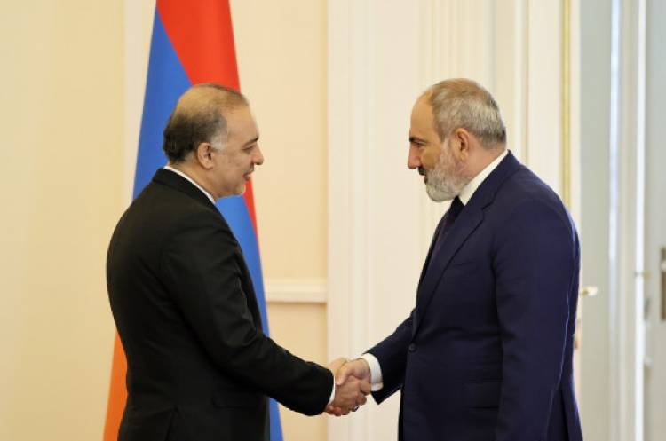 Դեսպանը Փաշինյանի հետ հանդիպմանն ընդգծել է տարածքային ամբողջականության վերաբերյալ Իրանի դիրքորոշումը
