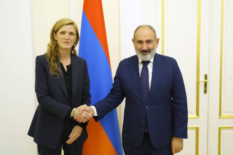 Փաշինյանը հյուրընկալել է ԱՄՆ ՄԶԳ ղեկավար Սամանթա Փաուերի գլխավորած պատվիրակությանը