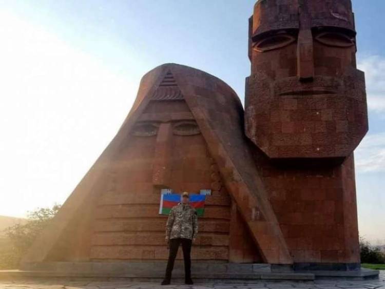 Ադրբեջանցիները պղծել են Արցախի խորհրդանիշ հանդիսացող «Դեդո-բաբո» հուշարձանը