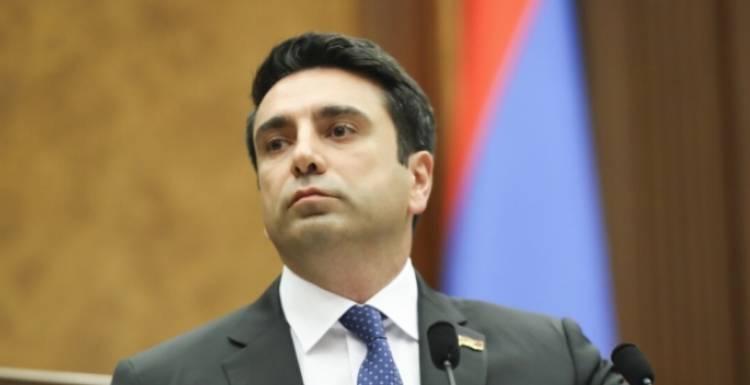 Ես չեմ հավատում, որ այսօր կա մի հայ, որի սրտից արյուն չի գնում․ Ալեն Սիմոնյան