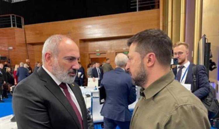 Փաշինյանն ու Զելենսկին առաջին անգամ հանդիպել են (լուսանկար)