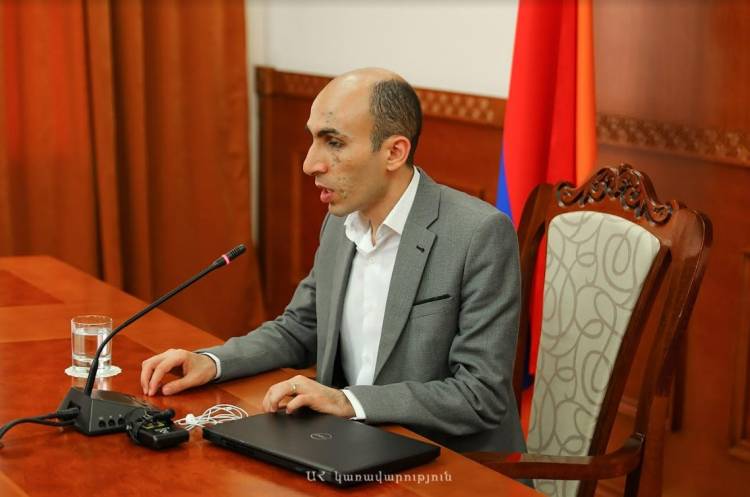 Արցախում մնացած մարդկանց թիվը չի գերազանցում 40-ը․ Արտակ Բեգլարյան
