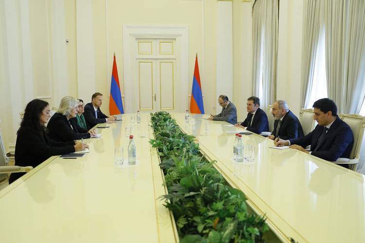 Փաշինյանն ընդունել է Եվրոպայի խորհրդի մարդու իրավունքների հանձնակատարին