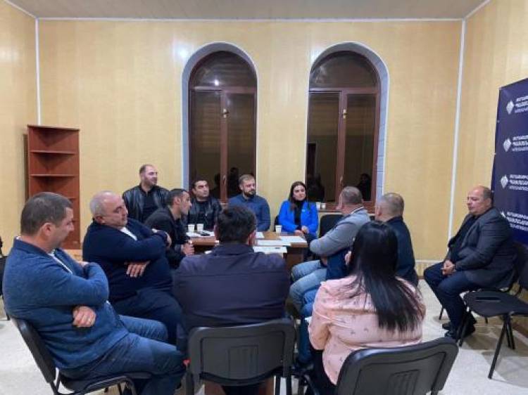 ՔՊ-ականները Տավուշում արտաքին ու ներքաղաքական հարցեր են քննարկել