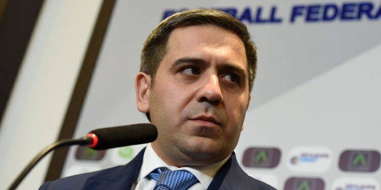 Կասկածներ, թե ինչպես էր ՀՖՖ նախագահի բանկային քարտը գումարներով գողացվել. «Ժողովուրդ»