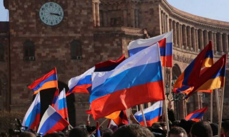 Արժե նաև գոնե մի քիչ մտածել. «Փաստ»