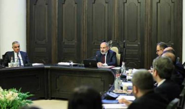 Չկա մարդ-՝ չկա խնդիր. Փաշինյանը փորձում է ազատվել գլխացավանքից. «Հրապարակ»