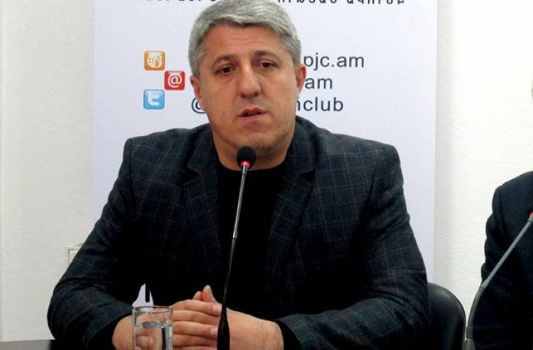Թուրքական մուրճի և իսրայելական սալի արանքում Բաքվի բռնապետը գրեթե զրկվել է մանևրելու հնարավորությունից